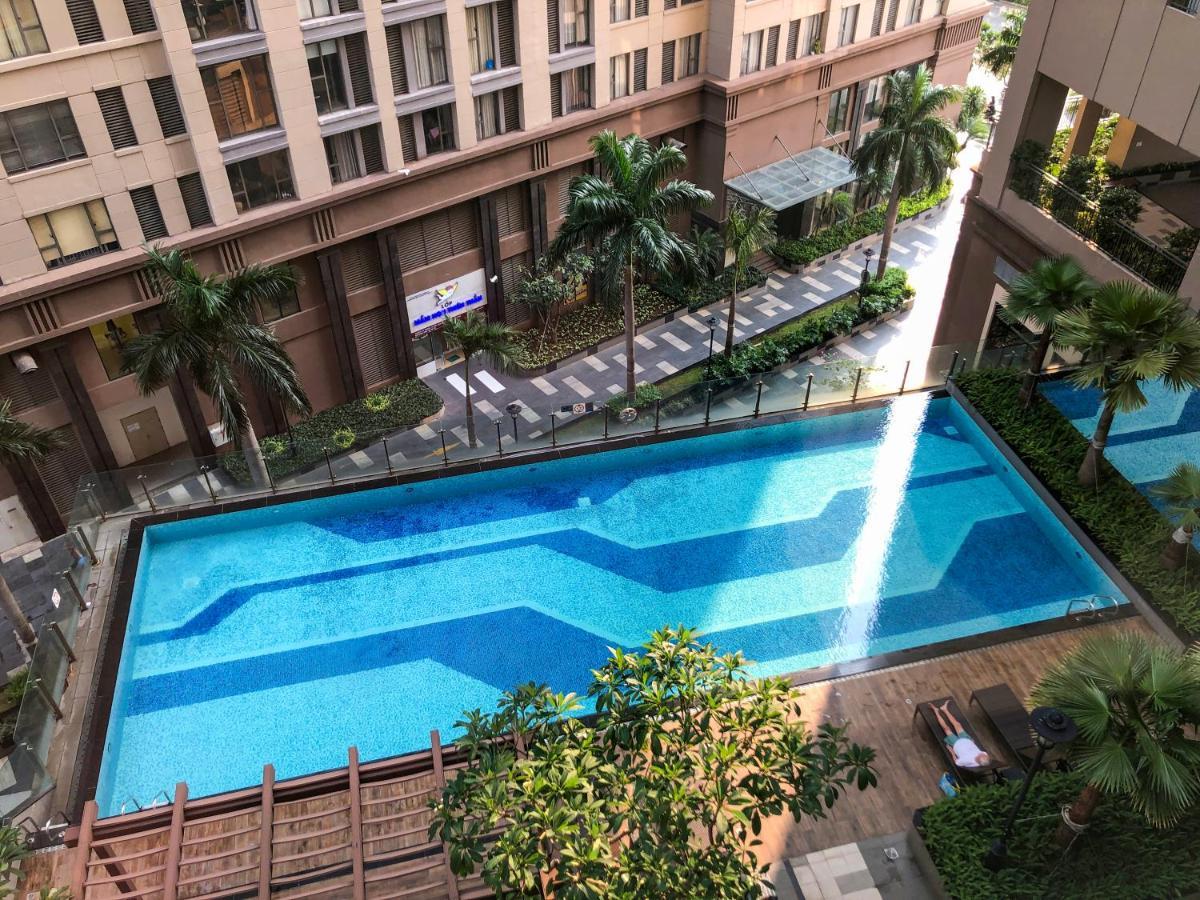 Mh Apartment- Tresor- Spacious And Cozy Center D4 - Gym Pool Free Ho Chi Minh City Exterior photo